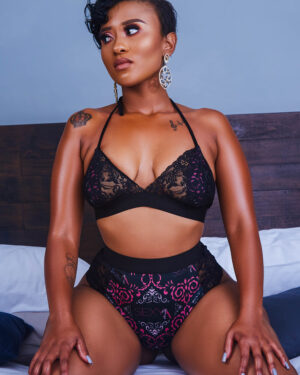 TSR HIPSTER LACE SET